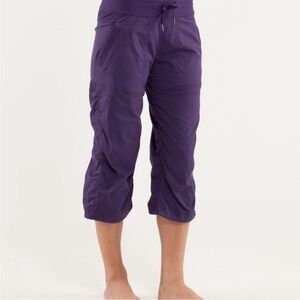 Lululemon Woman's Size 6 Concord Grape Studio Pant Medium Rise Crop